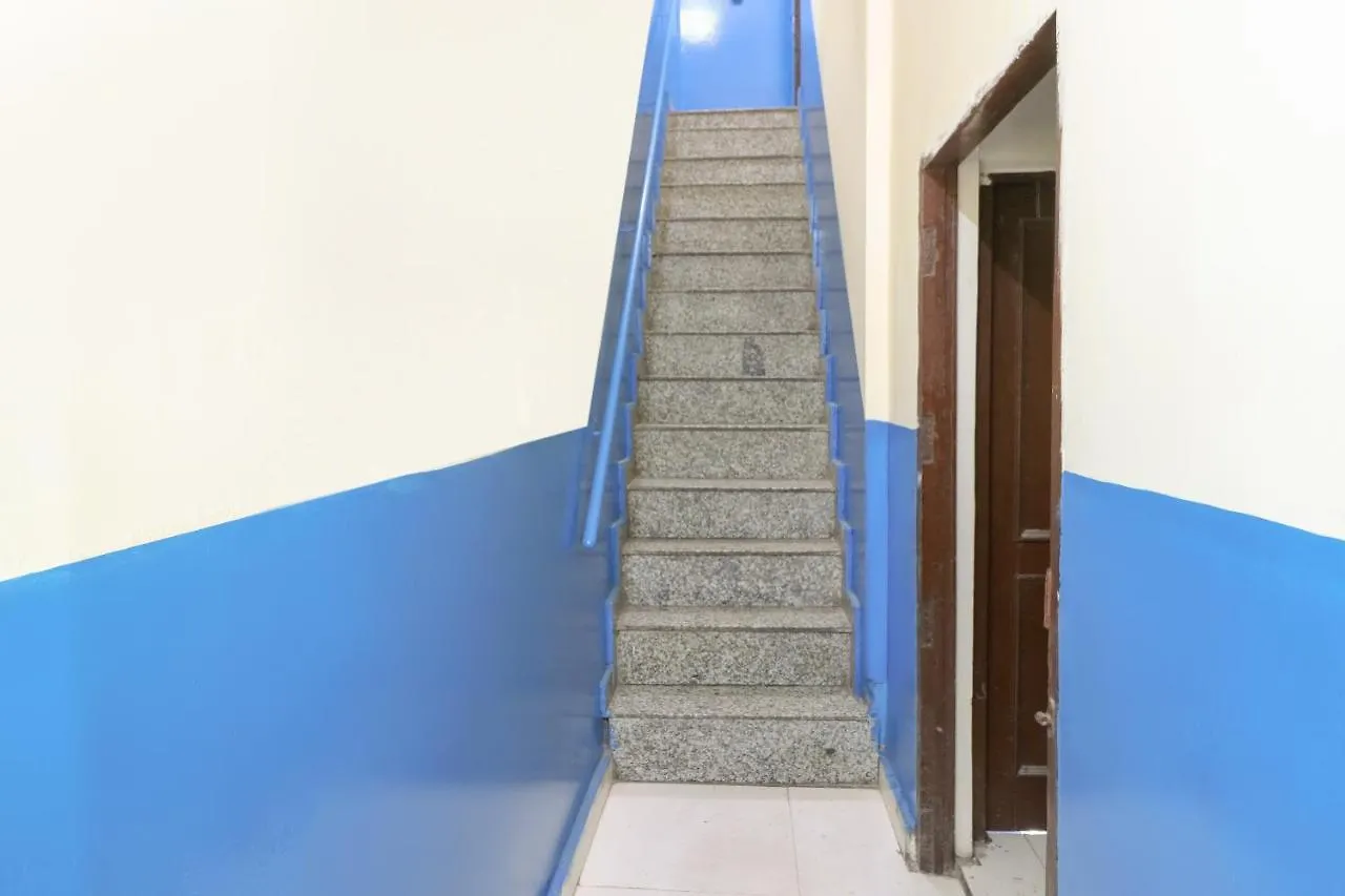 Oyo 69395 Hotel Crown Plaza Chandigarh 3*,  India