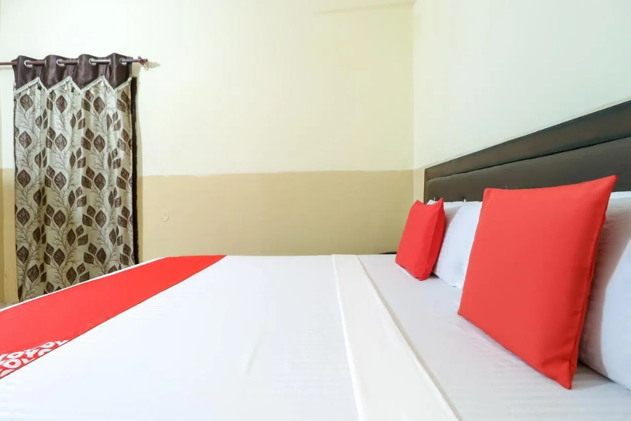 ***  Oyo 69395 Hotel Crown Plaza Chandigarh India